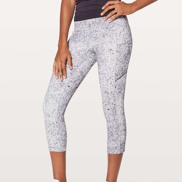 Lululemon Speed Up Crop 21 Leggings - Picture 1 of 8